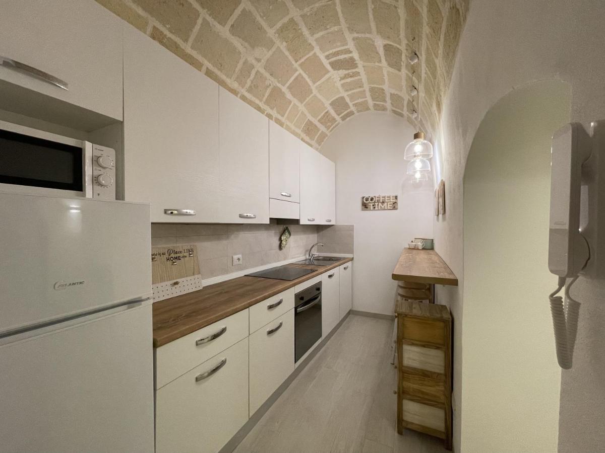 Ferienwohnung La Perla Del Borgo Taranto Exterior foto